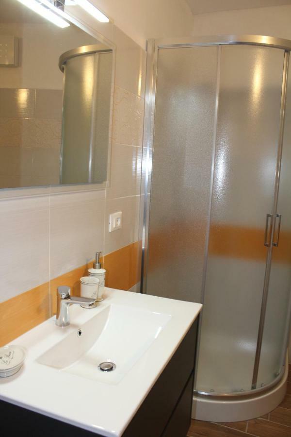 Il Castellaro Apartman Pignone Kültér fotó