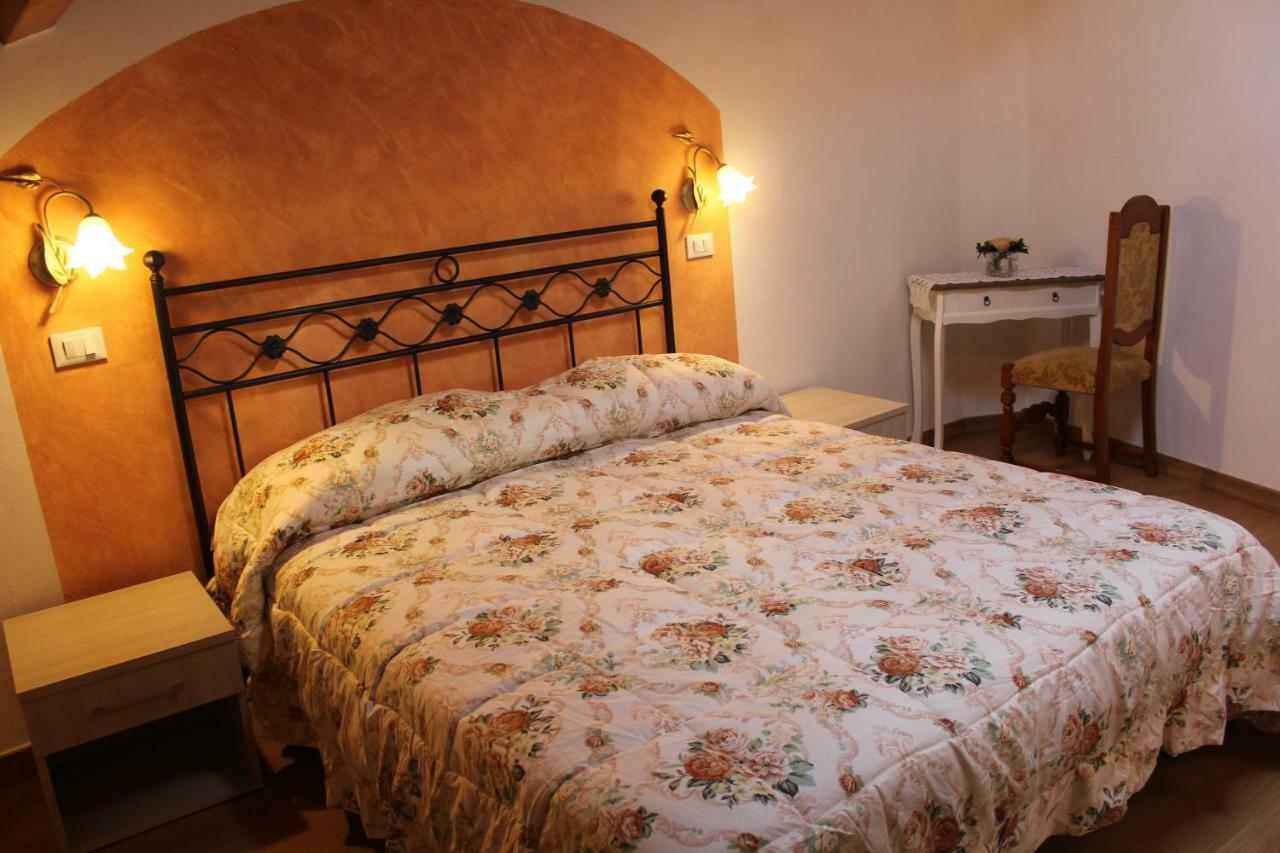 Il Castellaro Apartman Pignone Kültér fotó